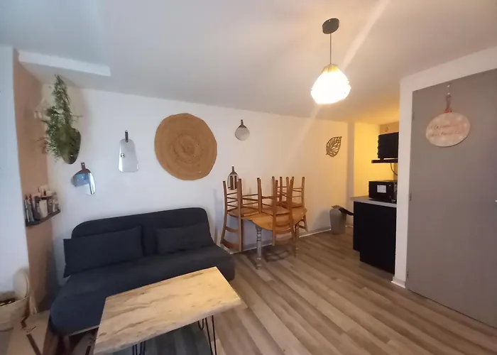 Le Cosy